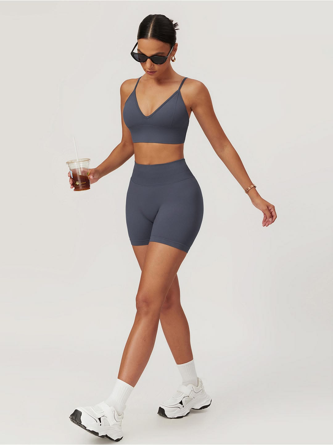 Ensemble moulant crop-top, short court